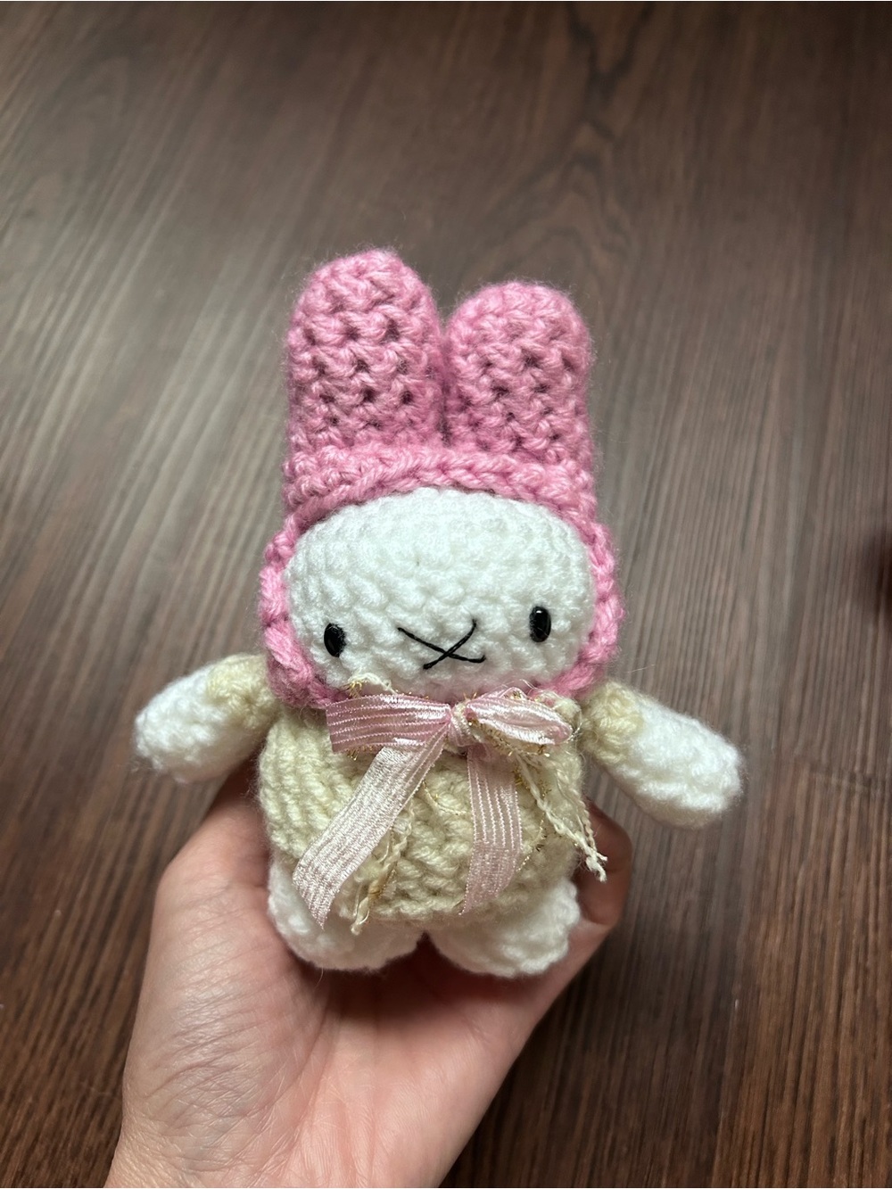 Handmade Pink & Cream Crochet Miffy Bunny bag charm - Picture 3 of 6